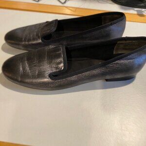 Nine West - Size 8M - Women's Easy slip on Loafers